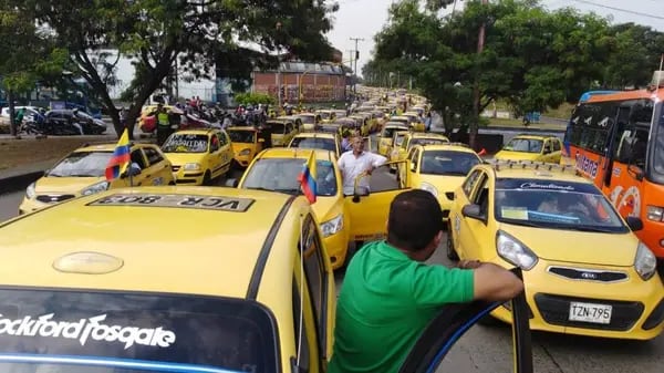 Paro de taxistas Bogotá, Cali, Medellín: rutas, cierres y horarios hoy 9 de agosto