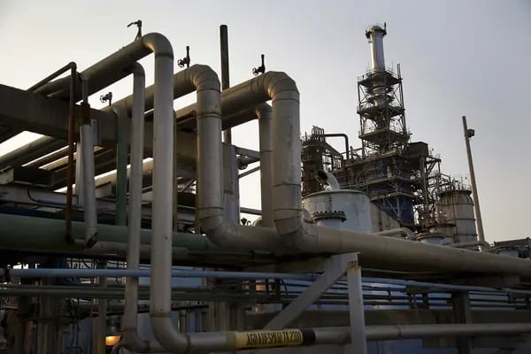 La refinería de petróleo Ecopetrol SA se encuentra en Cartagena, Colombia, el martes 13 de marzo de 2012.