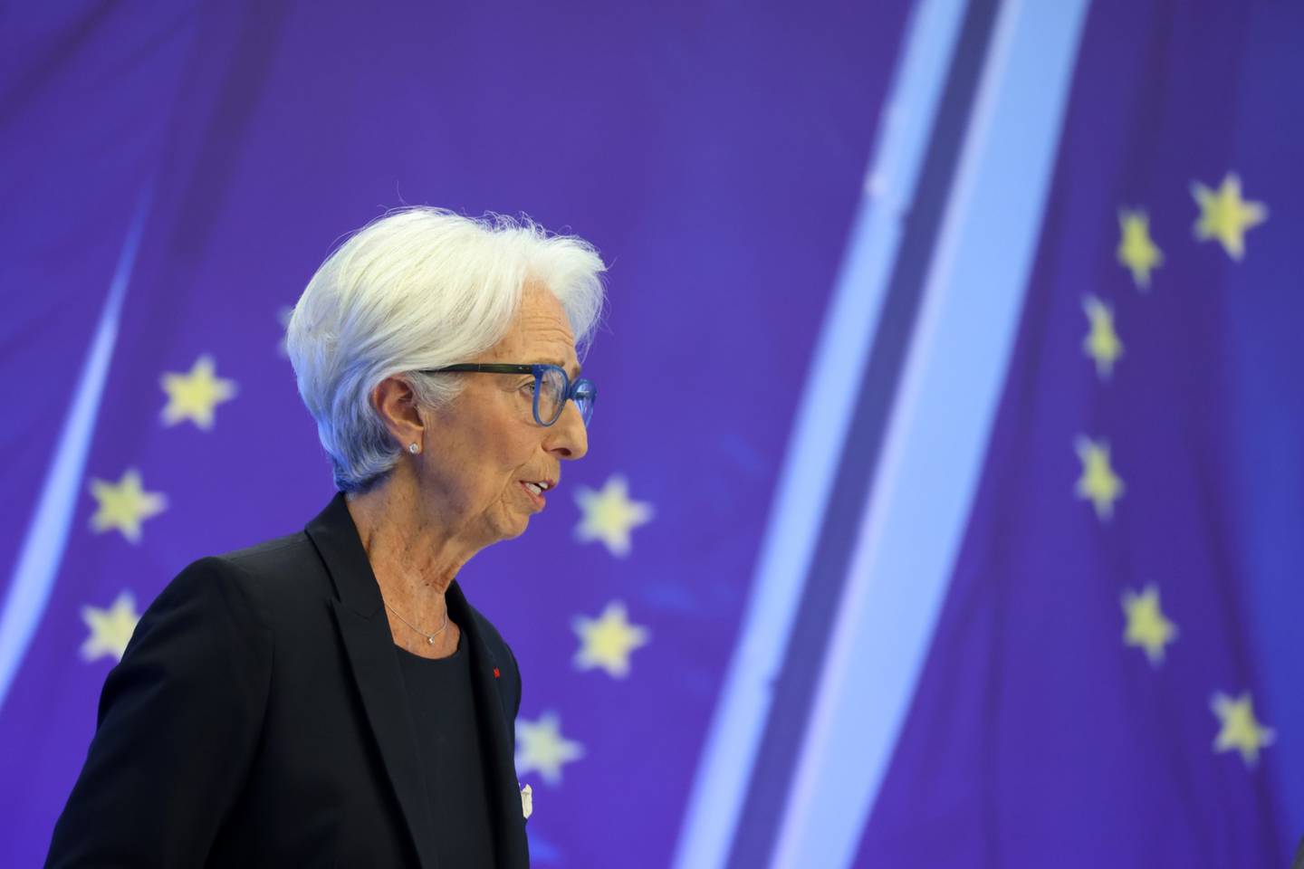 Christine Lagarde, presidenta del Banco Central Europeo (BCE), durante una rueda de prensa en Fráncfort, Alemania, el jueves 21 de julio de 2022. El BCE subió su tipo de interés clave en 50 puntos básicos, el primer aumento en 11 años y el mayor desde el año 2000, ya que se enfrenta a la creciente inflación, aunque los riesgos de recesión aumentan. Fotógrafo: Alex Kraus/Bloomberg