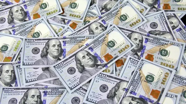 Dólar en Colombia tocó máximo de $4.400: ¿Cuándo se debilitará?dfd