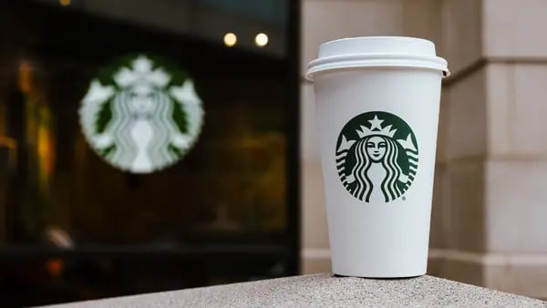 Starbucks registra la primera caída de ventas desde 2020 durante el retroceso globaldfd