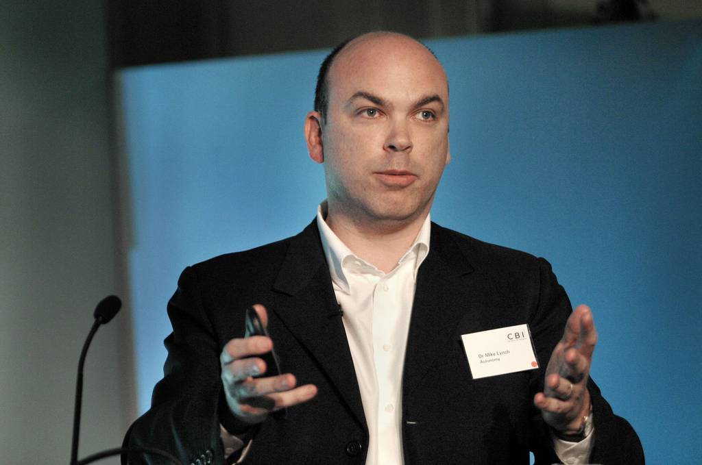 UK approves extradition of tech tycoon Mike Lynch to US