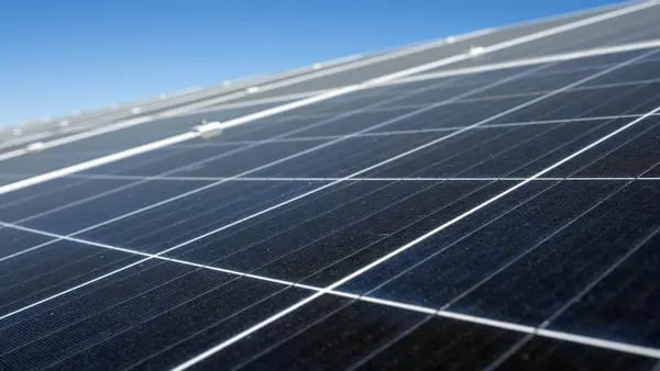 Instalación de techos solares en México se desacelera dfd
