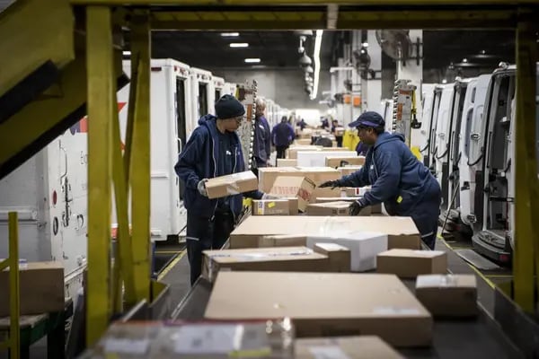 Inside A FedEx Corp. Shipping Center On Cyber Monday