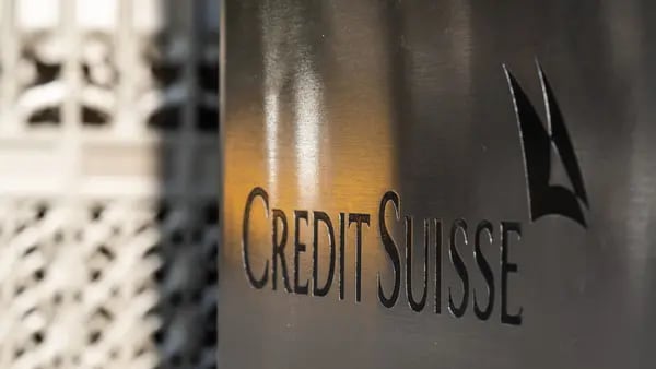 Es necesaria una recesión en forma de L para vencer la inflación: Credit Suissedfd