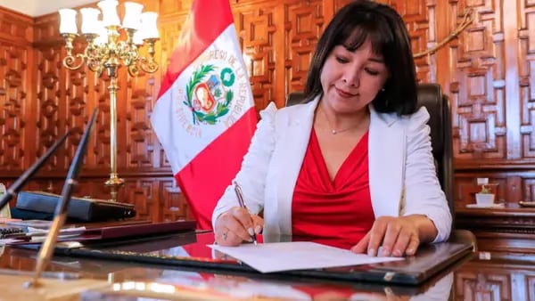 Mirtha Vásquez es la nueva presidenta del Consejo de Ministros en Perúdfd