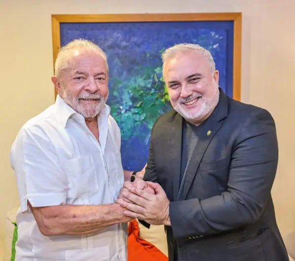 Presidente Lula e o próximo CEO da Petrobras, o senador Jean-Paul Prates (Ricardo Stuckert/Reprodução)