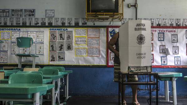 Over 140 Voter Polls To Be Released in Brazil This Week. Here’s What to Watchdfd