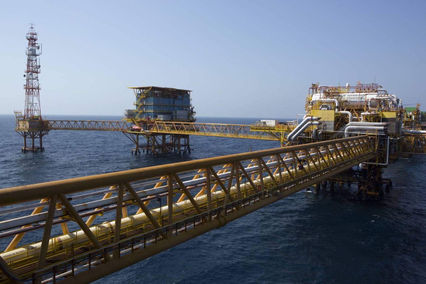 Una sección de la plataforma Pol-A de Petróleos Mexicanos (Pemex) en el Golfo de México.