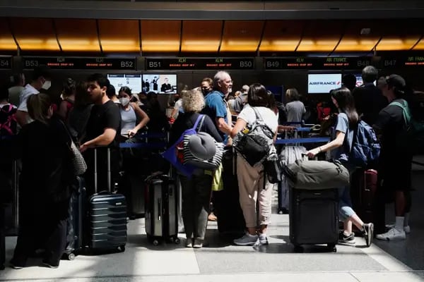 La aerolínea de bajo costo Volaris registró 2,8 millones de pasajeros en julio. Mientras que Aeroméxico transportó a 2,1 millones