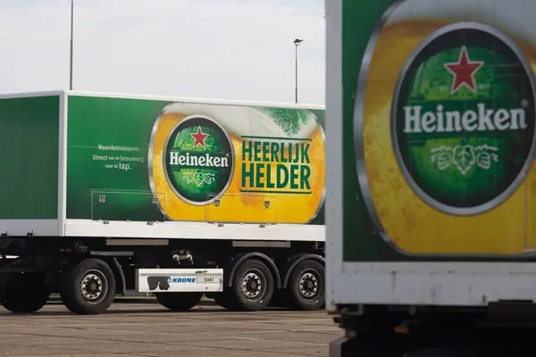 Custos elevados de produção têm levado cervejaria holandesa a elevar os preços