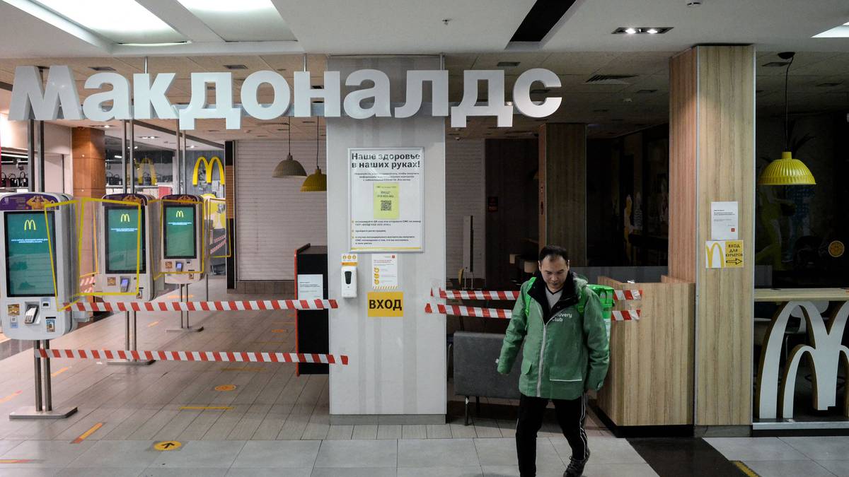 McDonald’s Quits Russia as Country’s Isolation Increasesdfd