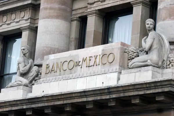 Banxico prevé un crecimiento del PIB para 2022 de entre 1,6% y 2,8% con una estimación central de 2,2%.