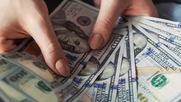 Venezolanos recibirán remesas desde MoneyGram a través de uno de los principales bancos privadosdfd