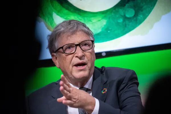 Los mejores consejos de Bill Gates para invertir y ahorrar dinerodfd