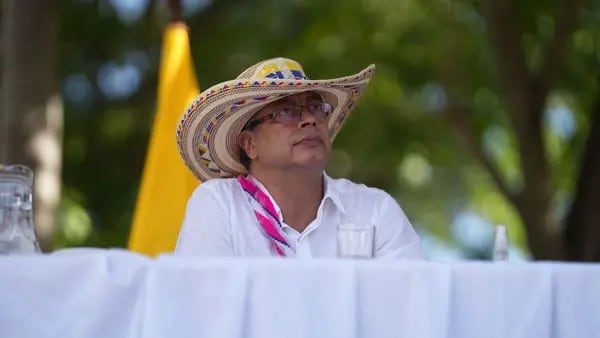 Presidente Petro anuncia que se declarará situación de desastre natural en Colombiadfd