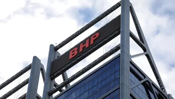 BHP evalúa mejorar la oferta por Anglo: la unión le daría el 10% de la oferta mundial de cobredfd
