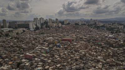 Number of Latin Americans Living in Poverty Expected to Surpass One-Third of Totaldfd