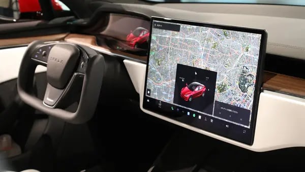 Tesla cierra un acuerdo para los mapas de China, los quiera Musk o nodfd