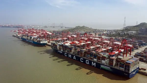 Caída de importaciones de China causa inquietud sobre recuperacióndfd