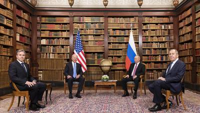 Rusia y EE.UU. postergan reanudación de conversaciones sobre tratado de armasdfd
