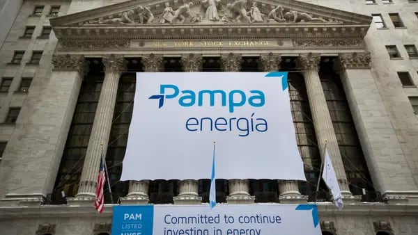 Pampa Energía sale del rojo y anuncia exportaciones de gas a Chile dfd