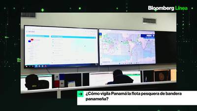 ¿Cómo vigila Panamá la flota pesquera de bandera panameña?dfd