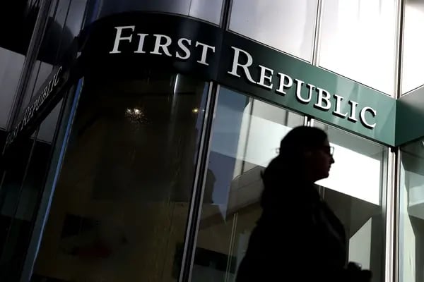 A pedestrian walks by a First Republic bank on April 26, 2023 in San Francisco, California. Photographer: Justin Sullivan/Getty Images North America