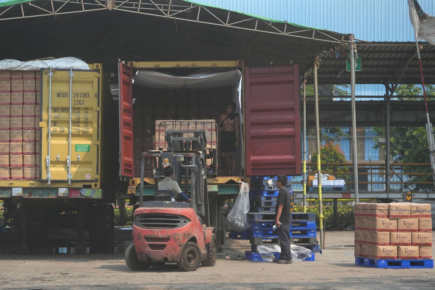 Planta de distribuição de óleo de palma na Indonésia