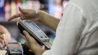 Why Cash Is No Longer Convenient for Tourists In Argentinadfd