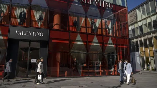 El presidente de Valentino augura un futuro sombrío para la industria del lujodfd