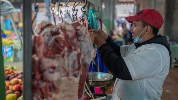 Carne de res se reduce en el plato de los colombianos y tardaría en bajar de preciodfd