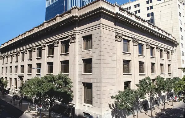 Vista exterior del Banco Central de Chile