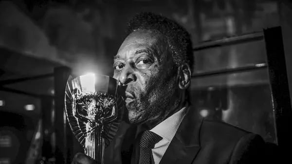 Pelé, o rei do futebol, morre aos 82 anosdfd