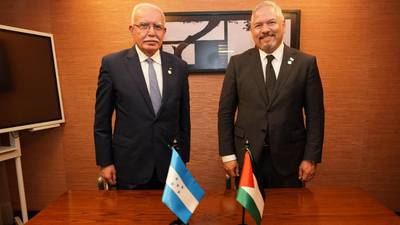 Honduras considera revertir decisión de haber trasladado embajada de Tel Aviv a Jerusaléndfd