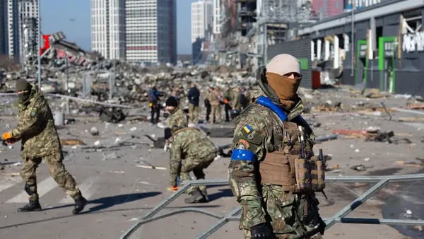 Rusia dice que operación en Ucrania está enfocada en Donbas: Interfaxdfd