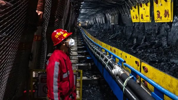 Robots ayudan a “minas inteligentes” a impulsar la producción de carbón chinodfd