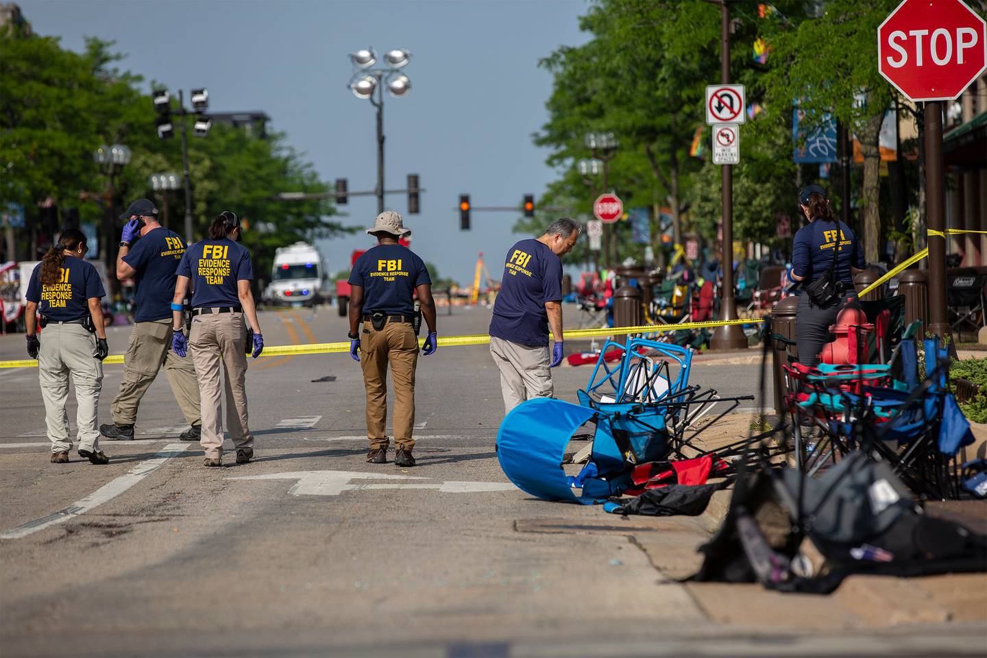 El tiroteo causó conmoción entre la comunidad de Highland Park, una ciudad con 30.000 habitantes ubicada justo al norte de Chicago, donde el desfile del 4 de julio es una querida tradición.
