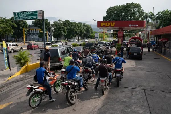 Venezuela’s PDVSA Raises Diesel Prices In a Bid to Phase Out Fuel Subsidies
