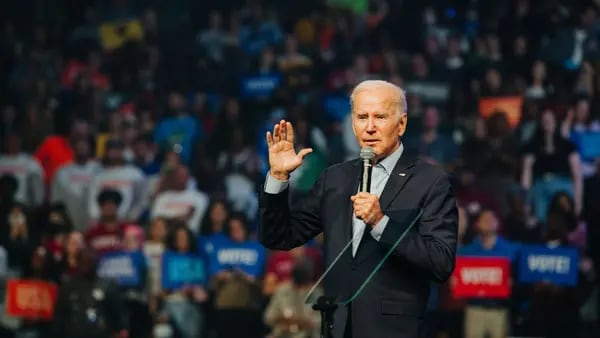 Declaraciones de Biden distraen la atención previo a las elecciones dfd