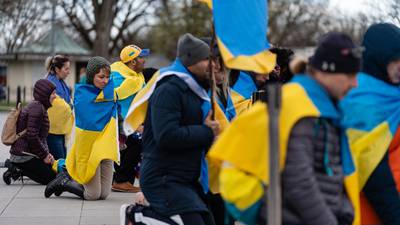 Ucrania confisca empresas respaldadas por oligarcas alegando poderes de guerradfd