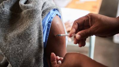 Ômicron é a variante mais severa em crianças não vacinadasdfd