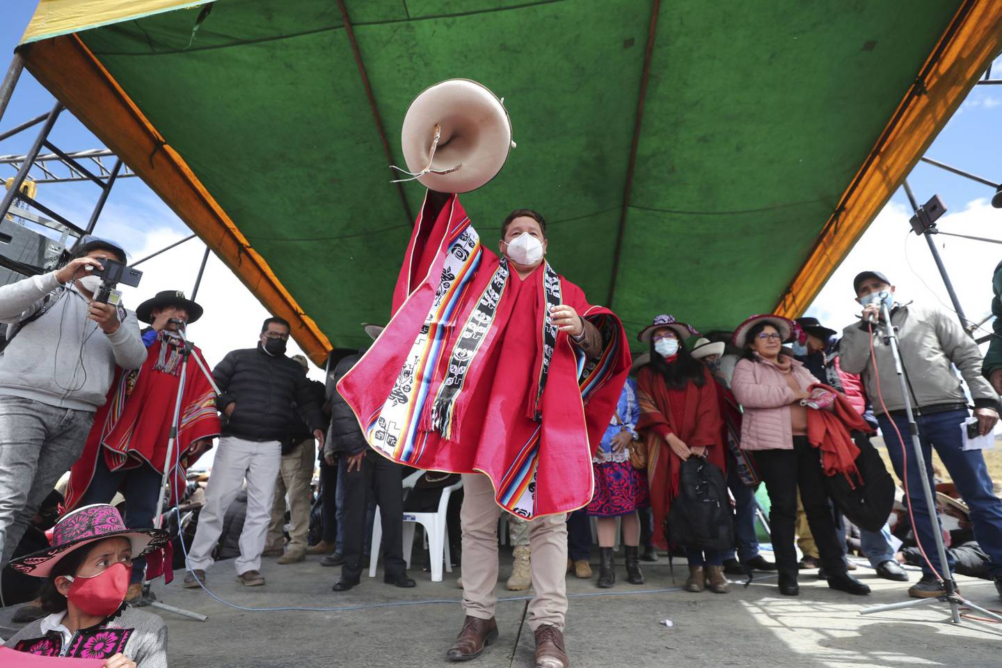 El presidente del Consejo de Ministros, Guido Bellido Ugarte, llegó al Cusco para reunirse con comunidades campesinas y tratar el conflicto socioambiental en el corredor minero del sur. Foto: PCMdfd