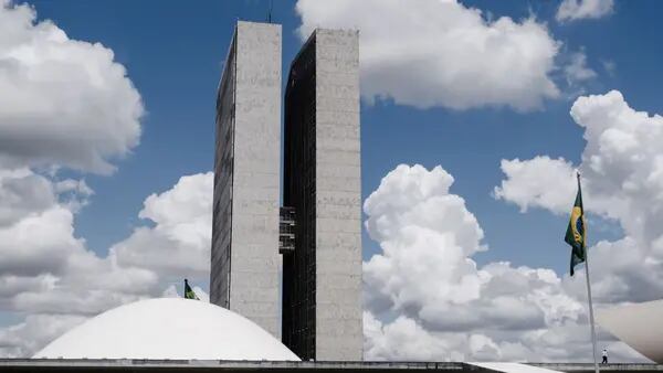 PEC da Transição vai ao Senado com Bolsa Família fora do teto por 4 anosdfd