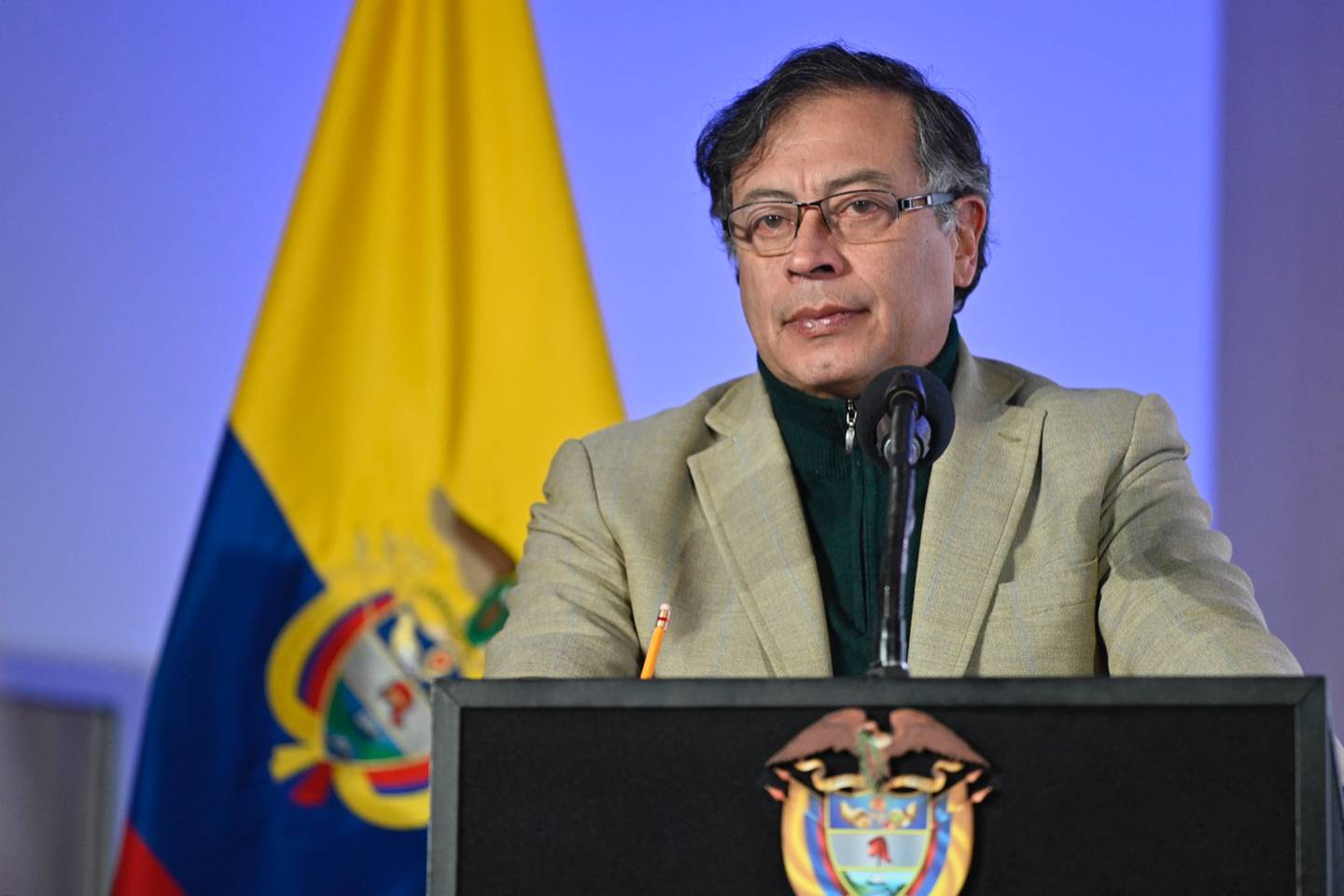 Incertidumbre en reforma pensional y laboral de Colombia afectaría PIB en 2023