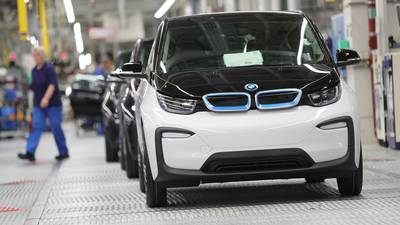 BMW instalará planta de US$863 millones en México, revela AMLOdfd