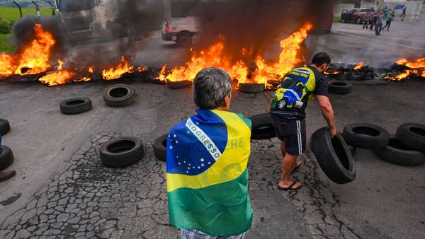 Bolsonaro y sus seguidores llegaron a un estancamiento, según un politólogodfd