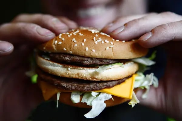 Burger Costs Rising With Beef Supply at 21-Year Low