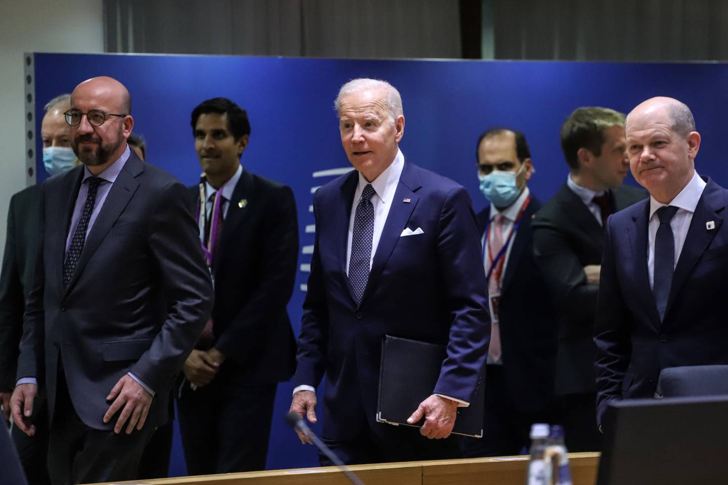 Biden junto a líderes europeos