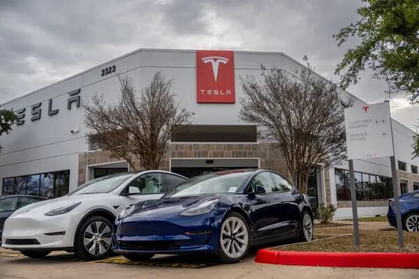 Tesla recortará 2.688 puestos en sede de Texas mientras reduce su fuerza laboral globaldfd